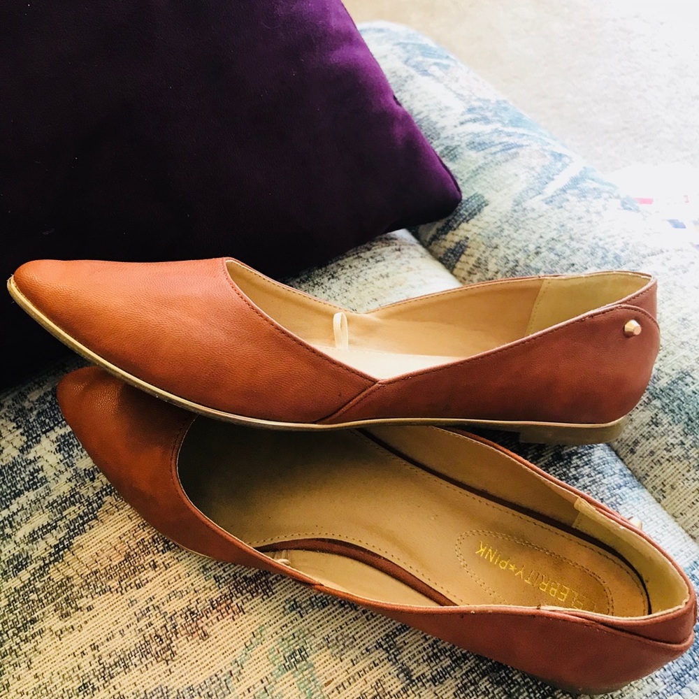 The closet must cafe late flats